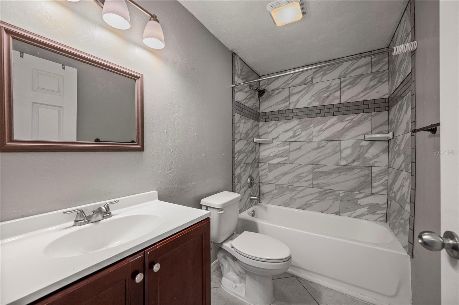 Single Family Residence at 1218 SULTANA ST, PORT CHARLOTTE, photo 14 of 19