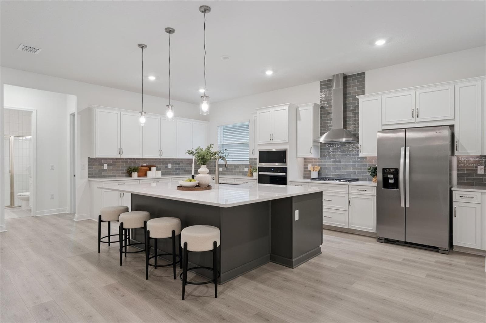 Single Family Residence at 14371 CREST PALM AVE, WINDERMERE, photo 12 of 67