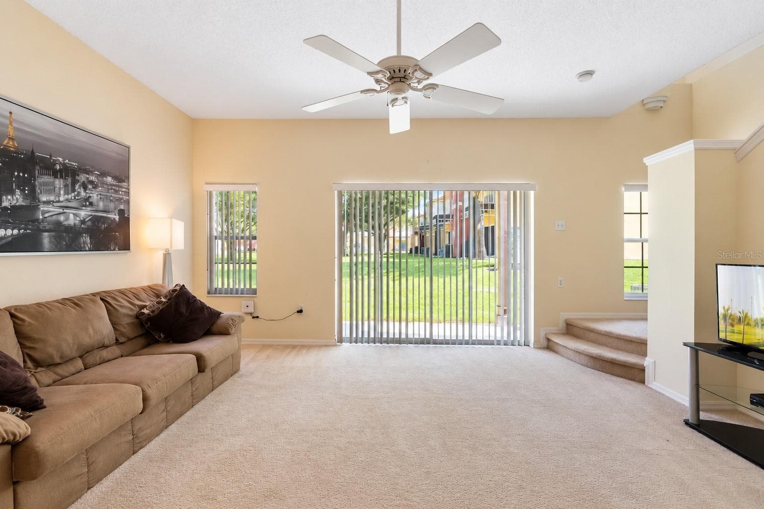 Townhouse at 8516 CRYSTAL COVE LOOP, KISSIMMEE, photo 6 of 33
