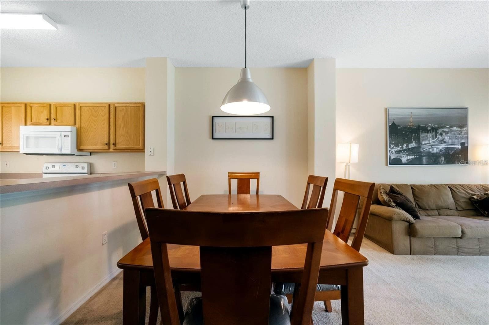 Townhouse at 8516 CRYSTAL COVE LOOP, KISSIMMEE, photo 14 of 33