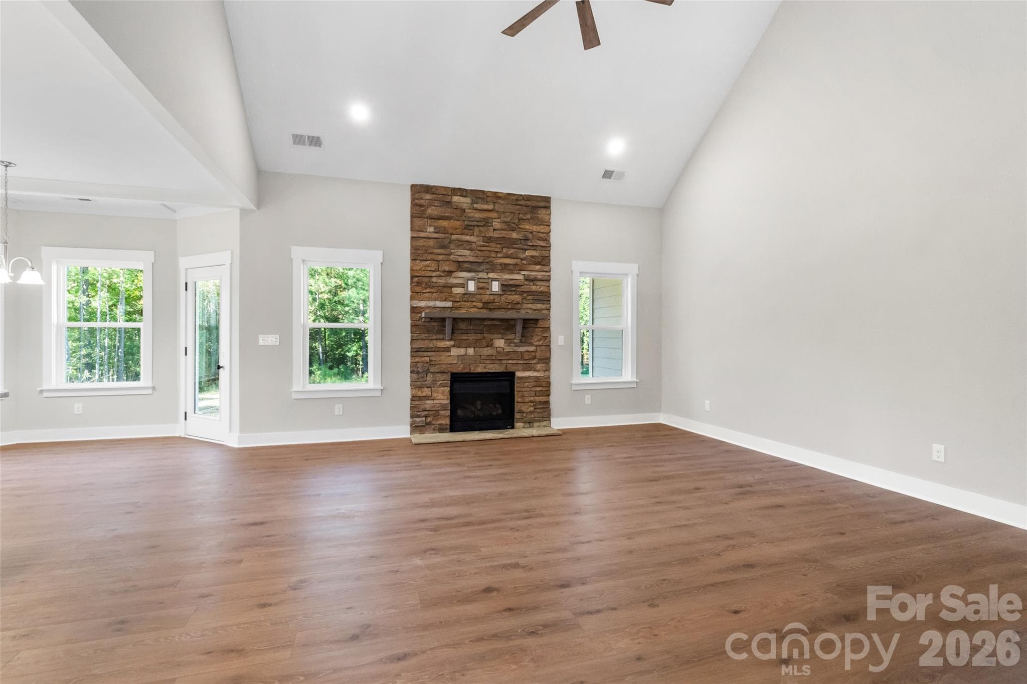 Single Family Residence at 227 Heartland Drive, Rock Hill, photo 14 of 50