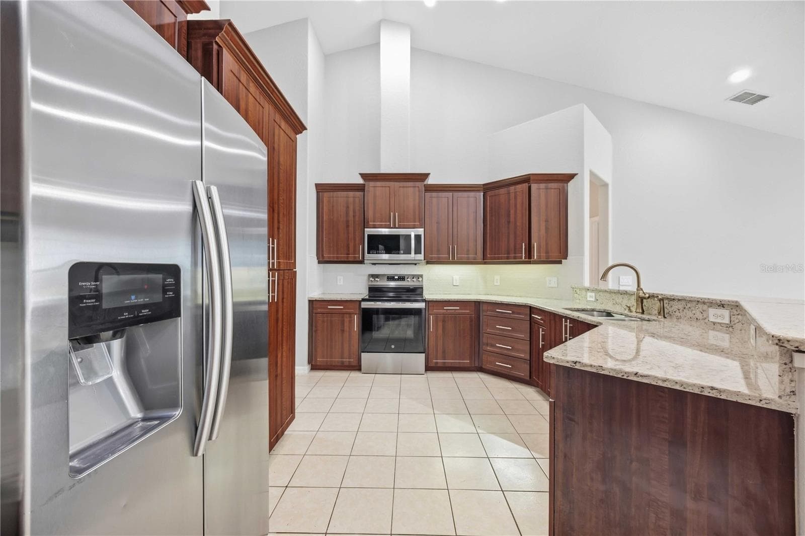 Single Family Residence at 2630 HIGH RIDGE DR, LAKELAND, photo 6 of 29