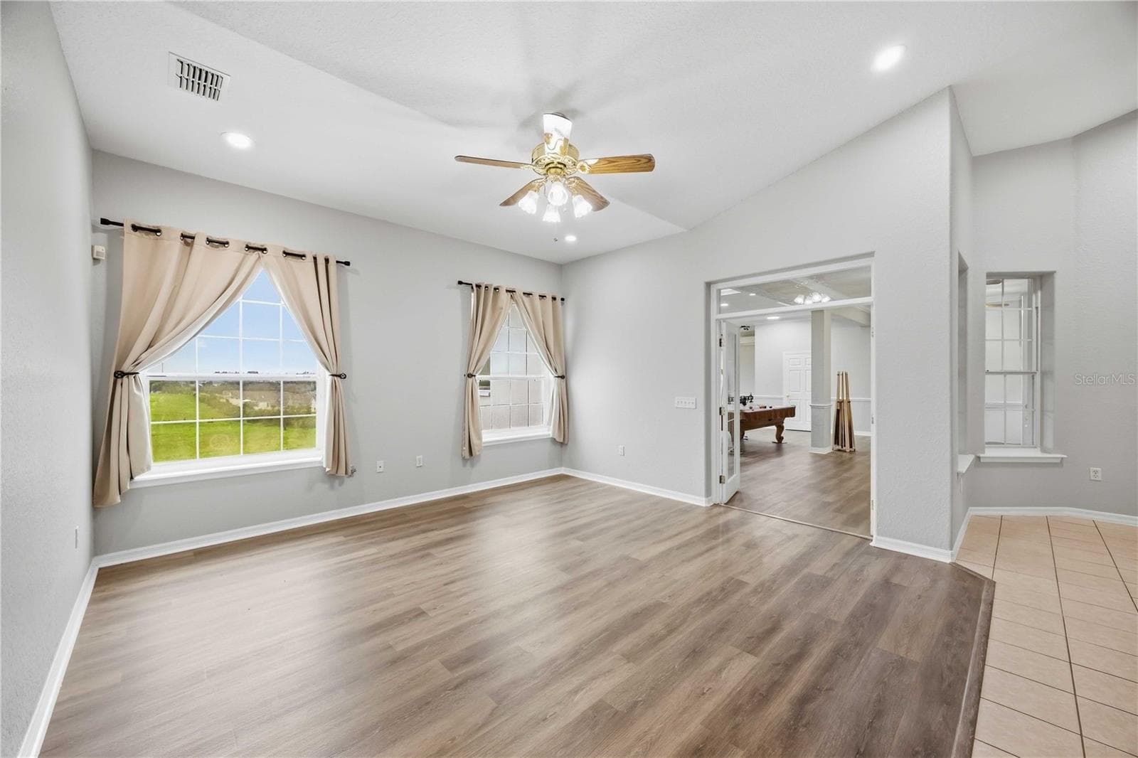 Single Family Residence at 2630 HIGH RIDGE DR, LAKELAND, photo 10 of 29