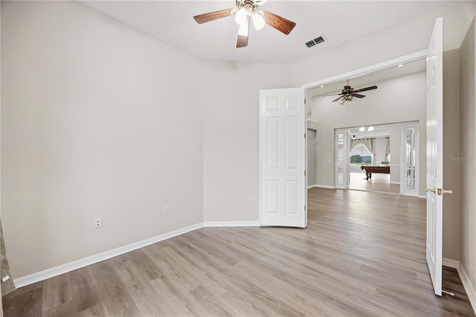 Single Family Residence at 2630 HIGH RIDGE DR, LAKELAND, photo 13 of 29