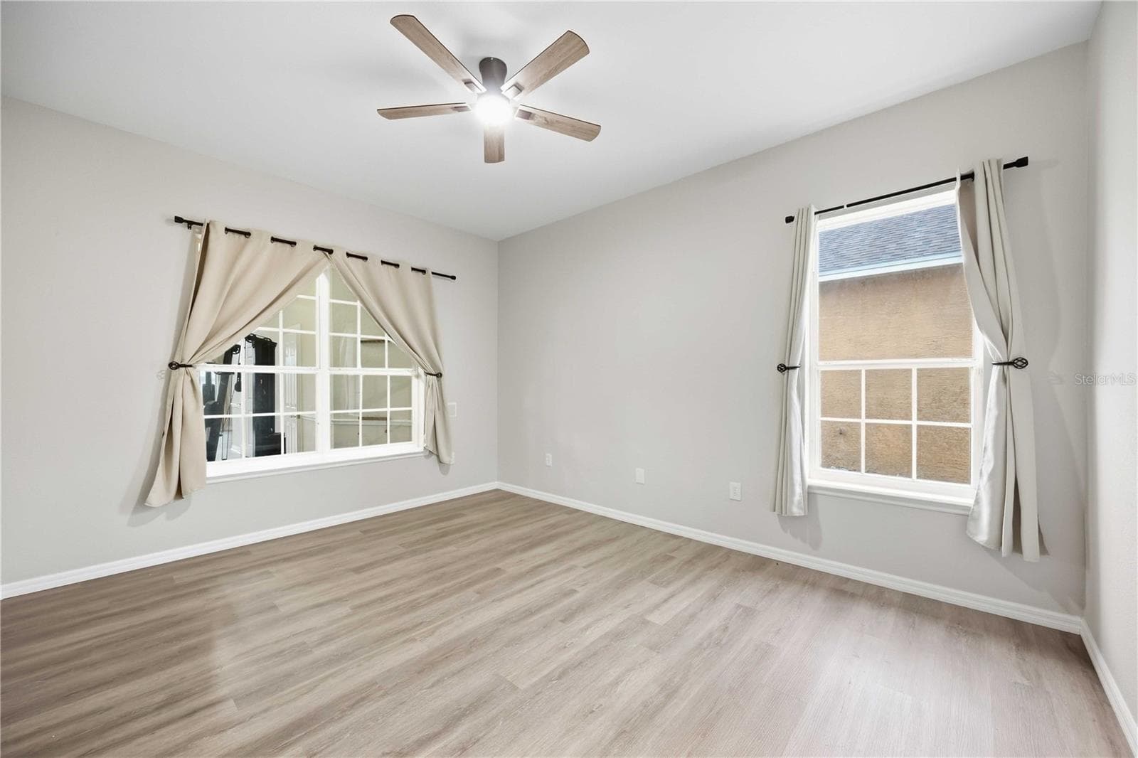 Single Family Residence at 2630 HIGH RIDGE DR, LAKELAND, photo 15 of 29
