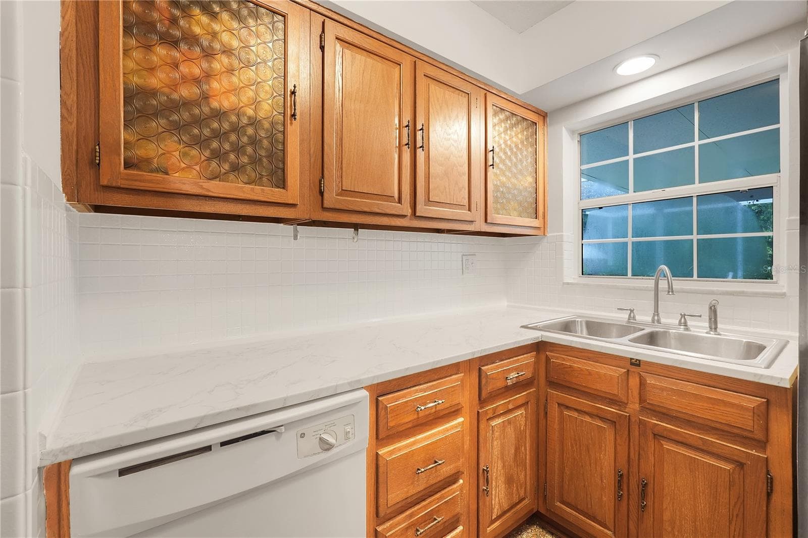 Single Family Residence at 3607 S CRYSTAL LAKE DR, ORLANDO, photo 19 of 42