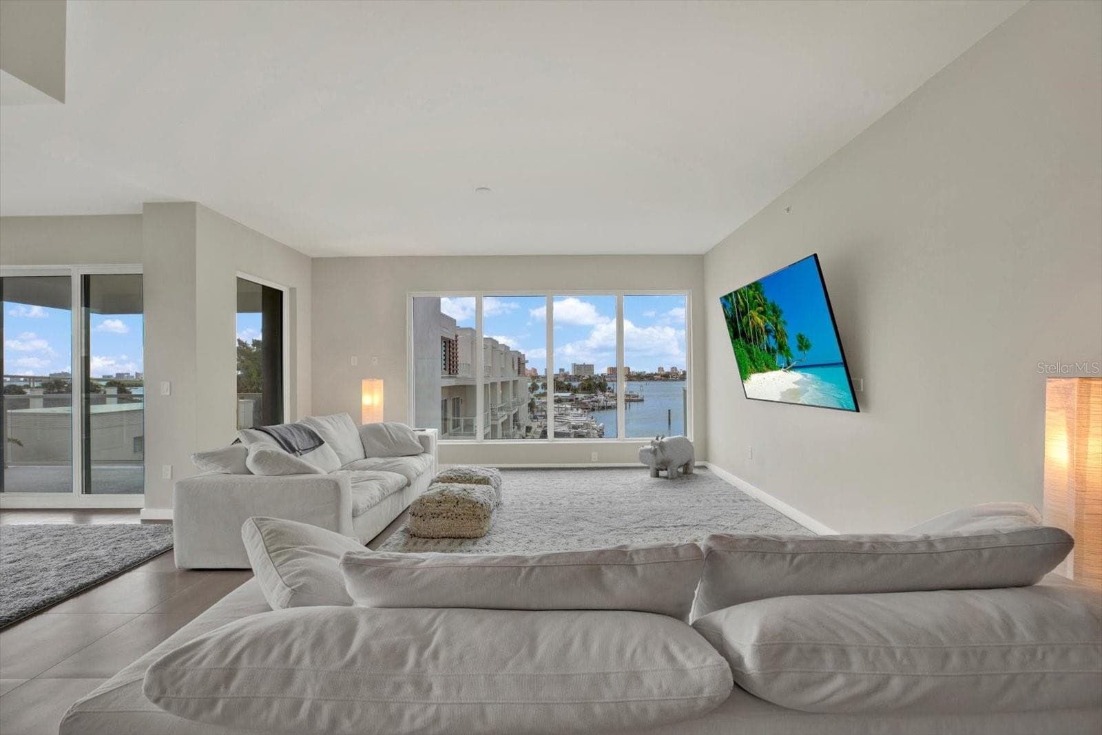 Condominium at 900 N OSCEOLA AVENUE AVE #401, CLEARWATER, photo 20 of 50