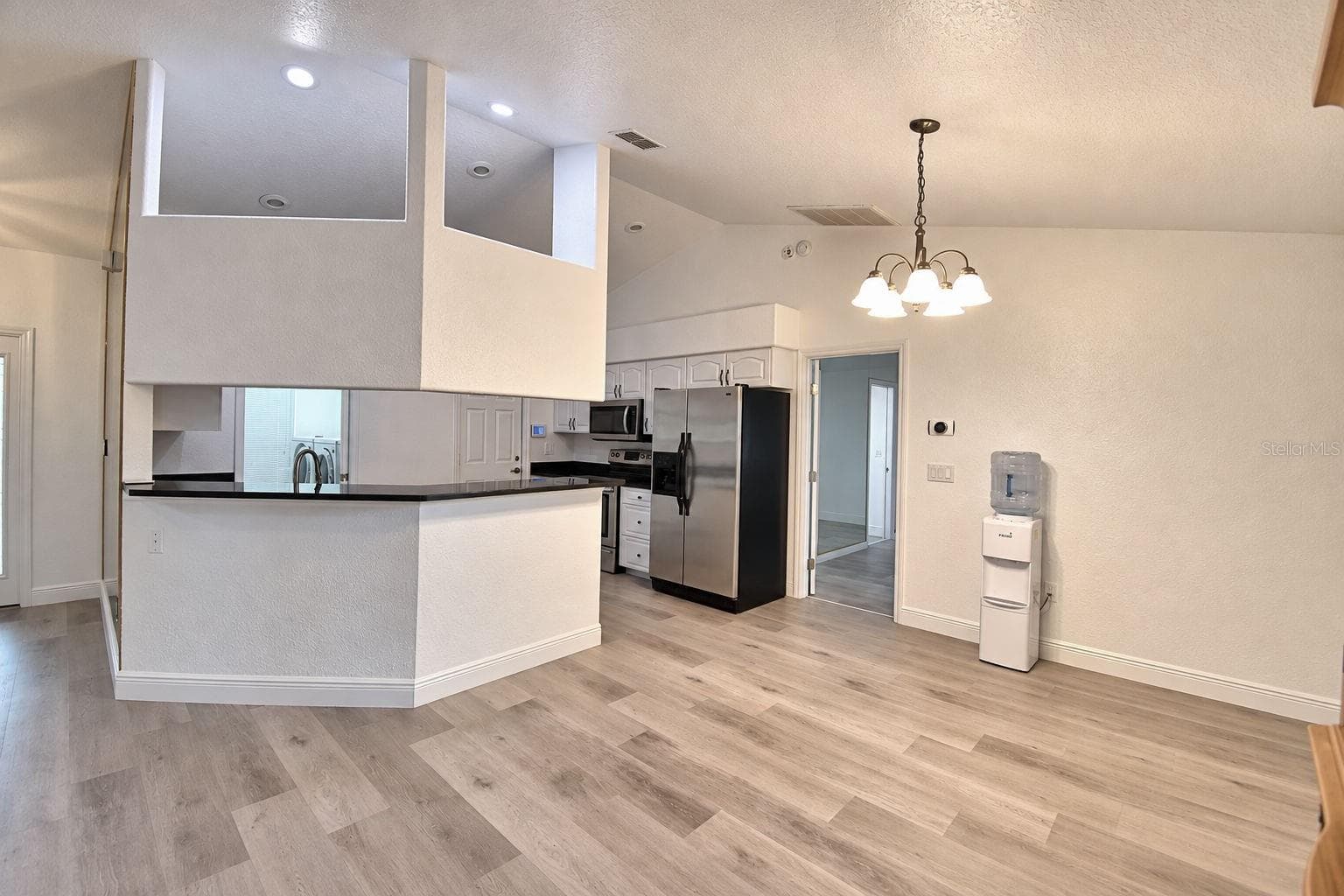 Single Family Residence at 106 HARBOR WAY, AUBURNDALE, photo 8 of 47