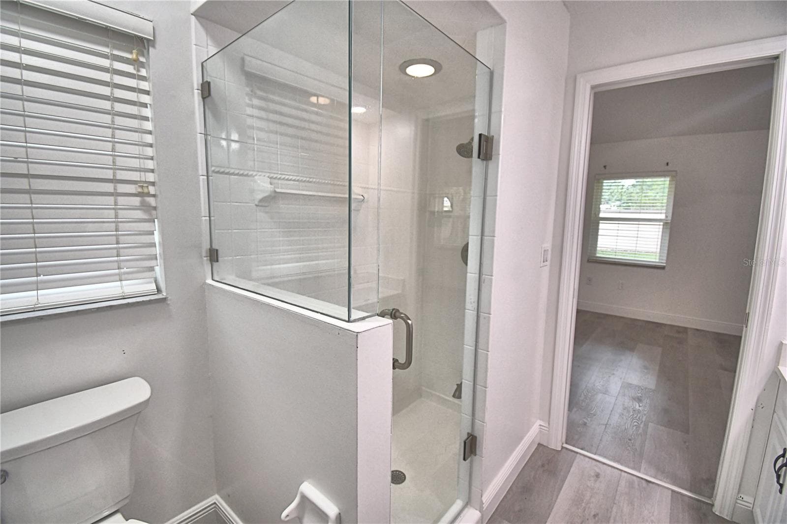 Single Family Residence at 106 HARBOR WAY, AUBURNDALE, photo 24 of 47