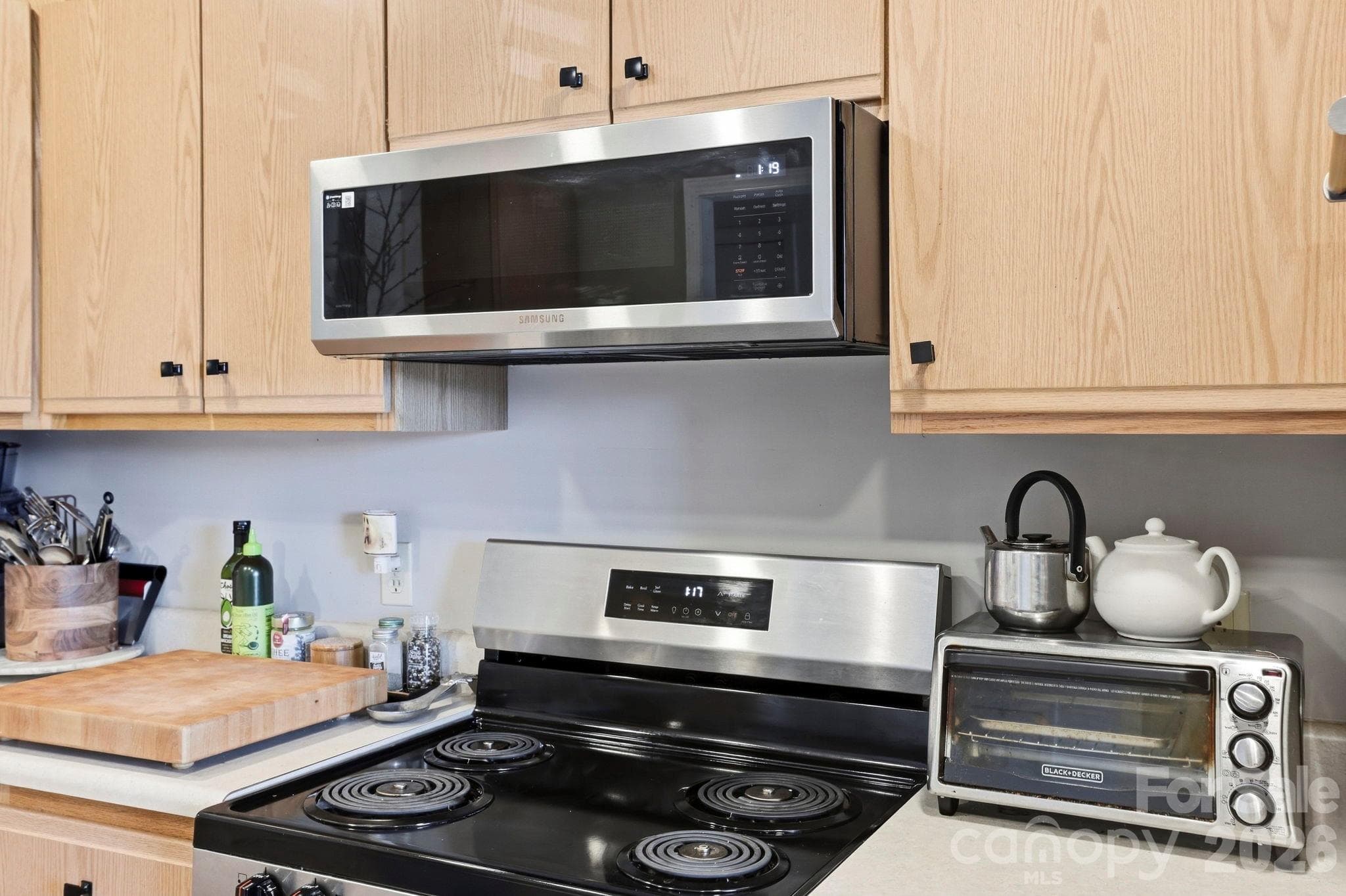 Condominium at 1406 Deermouse Way, Hendersonville, photo 9 of 33
