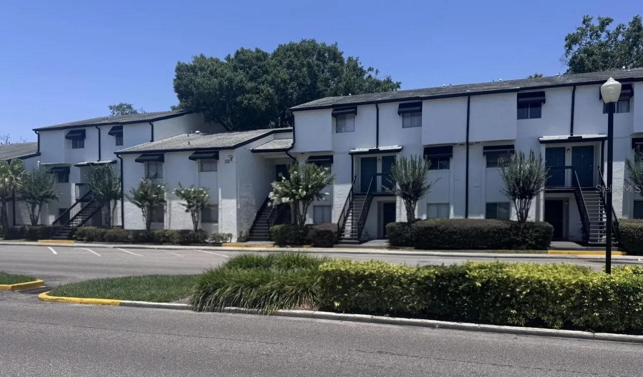 Condominium at 4149 S SEMORAN BLVD #9, ORLANDO, photo 15 of 20