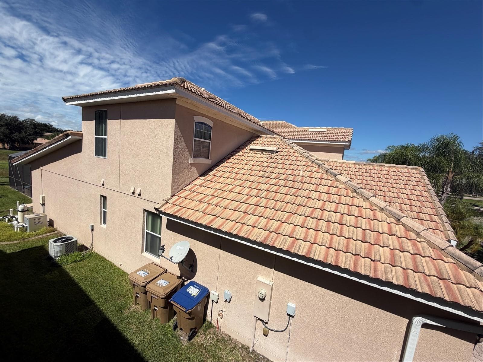 Single Family Residence at 3811 EAGLE ISLES CIR, KISSIMMEE, photo 4 of 55
