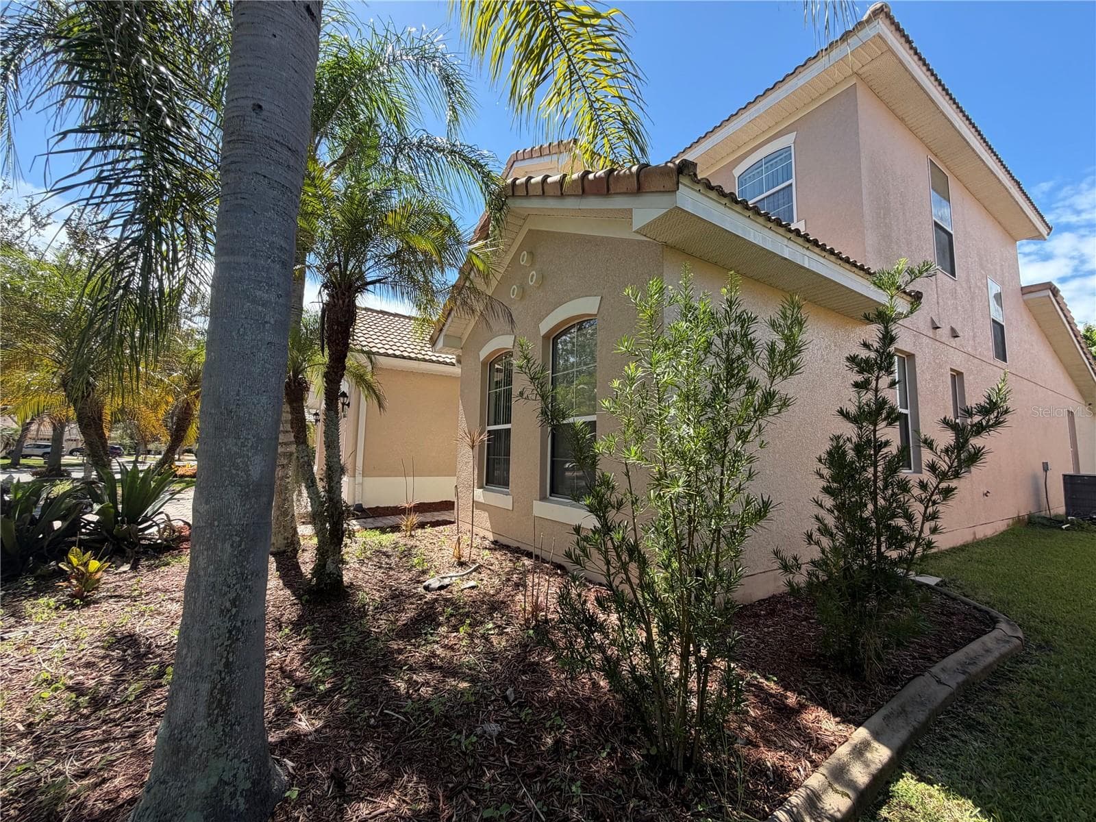 Single Family Residence at 3811 EAGLE ISLES CIR, KISSIMMEE, photo 5 of 55