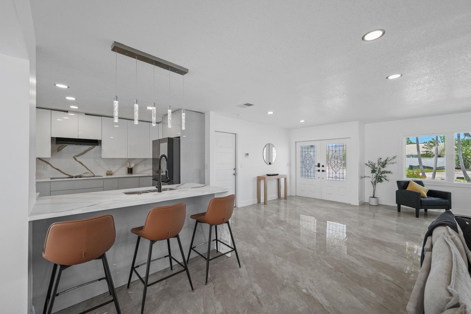 Single Family Residence at 7905 9TH AVE S, ST PETERSBURG, photo 11 of 20