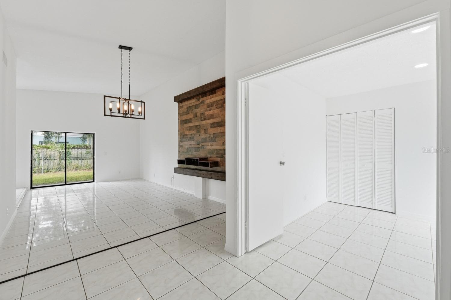 Single Family Residence at 39 CHIP CT, KISSIMMEE, photo 2 of 31