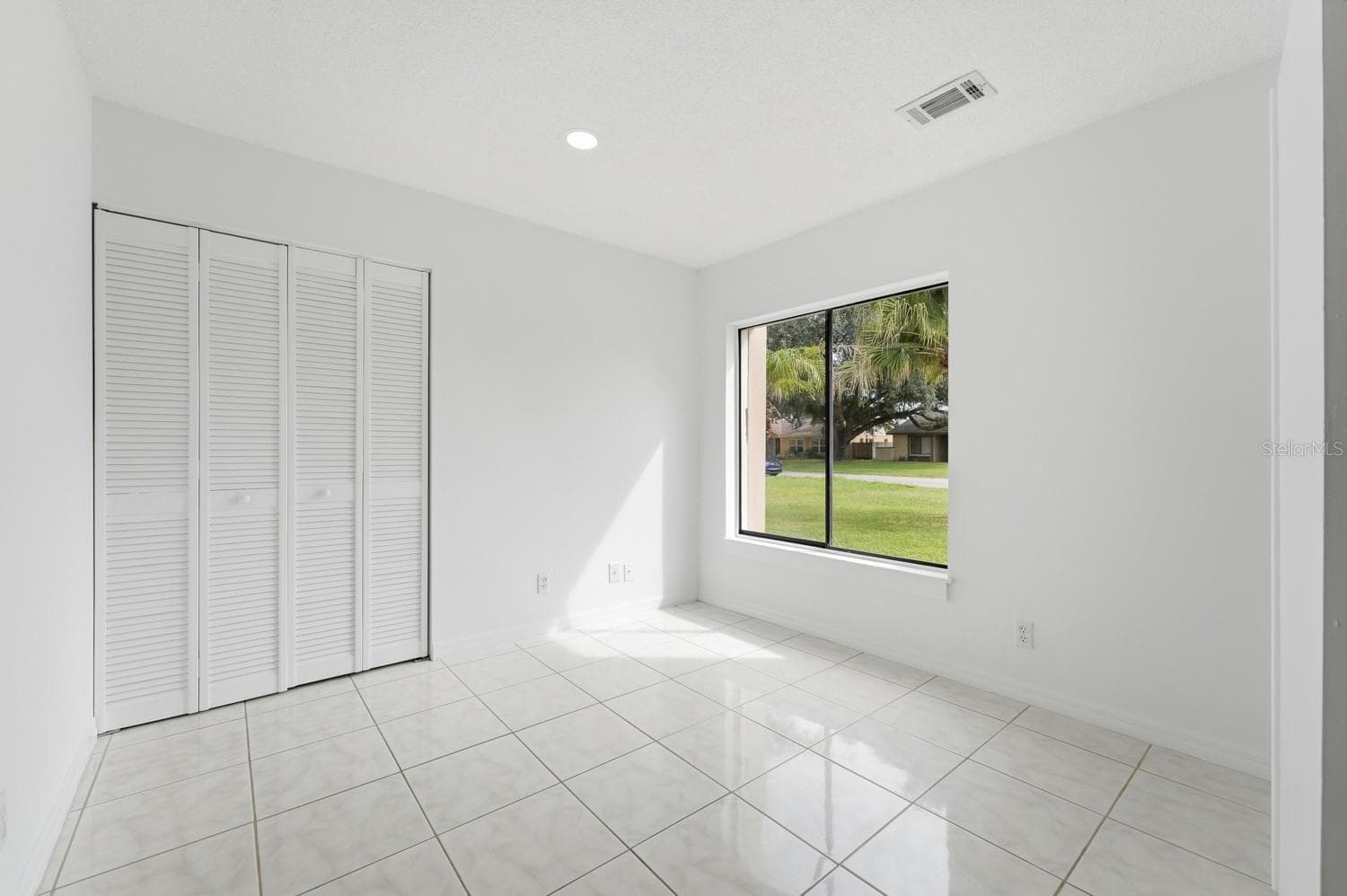Single Family Residence at 39 CHIP CT, KISSIMMEE, photo 16 of 31