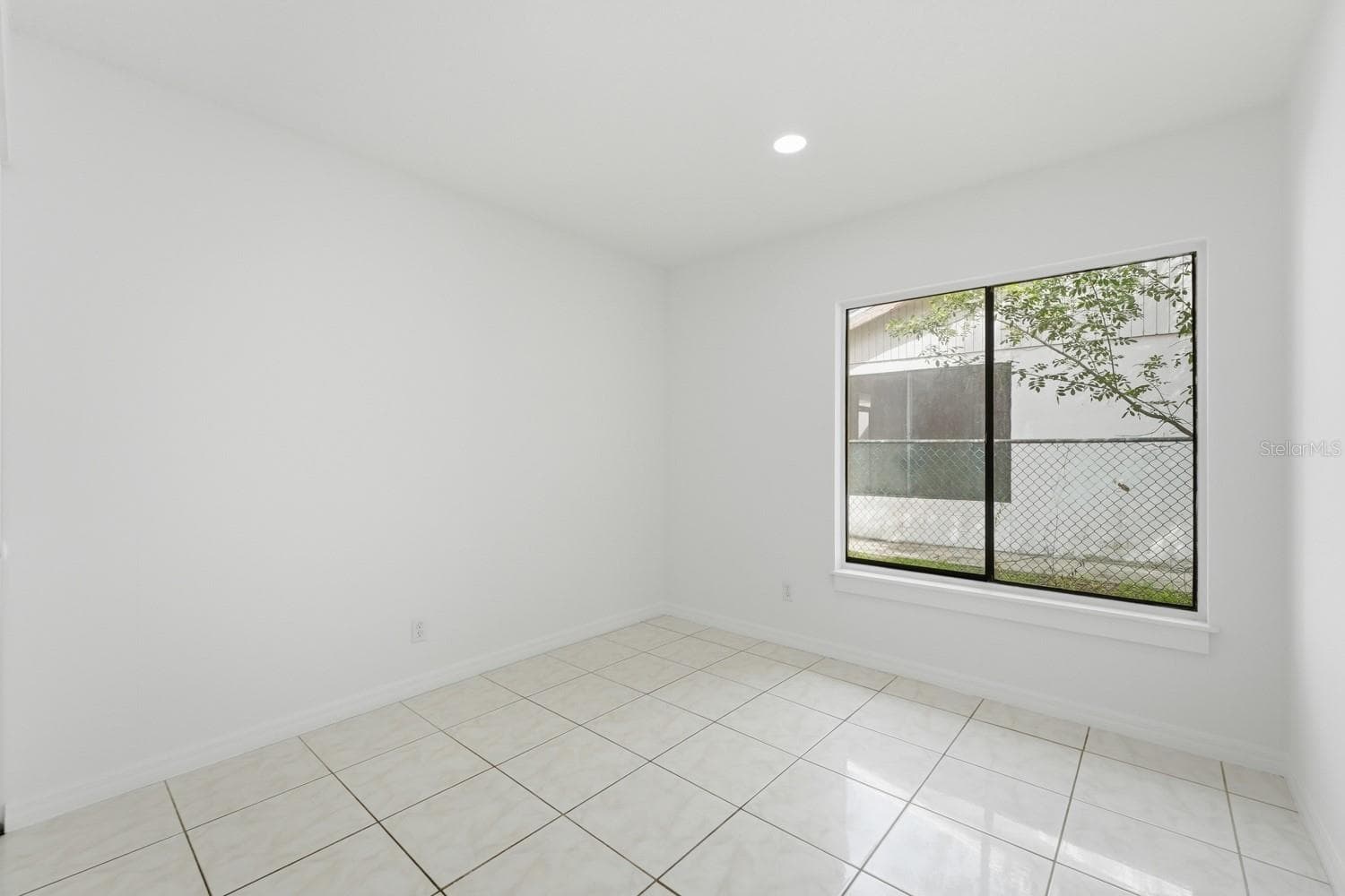 Single Family Residence at 39 CHIP CT, KISSIMMEE, photo 18 of 31