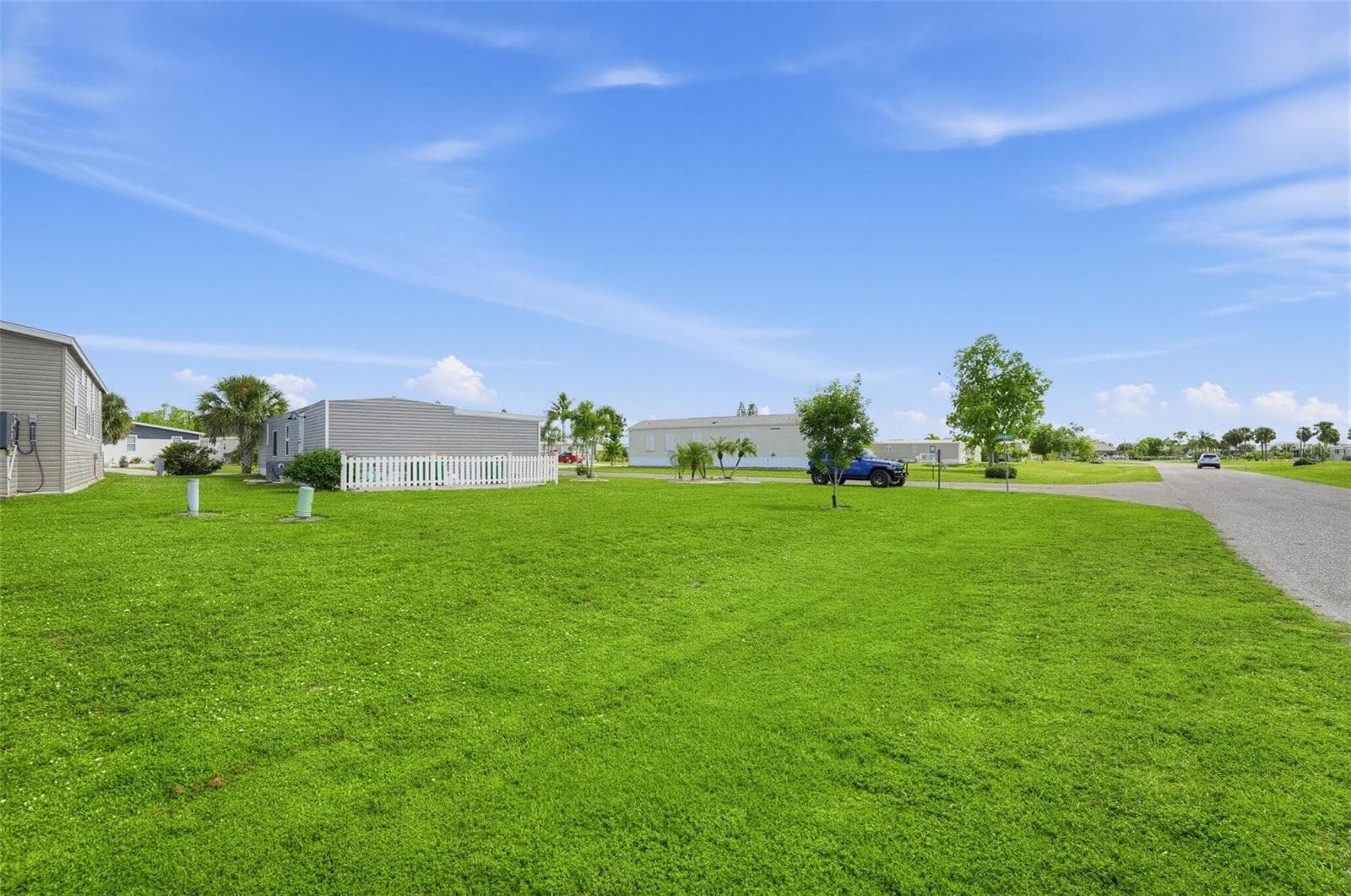 Manufactured Home at 7578 SILAGE CIR, PORT CHARLOTTE, photo 9 of 35