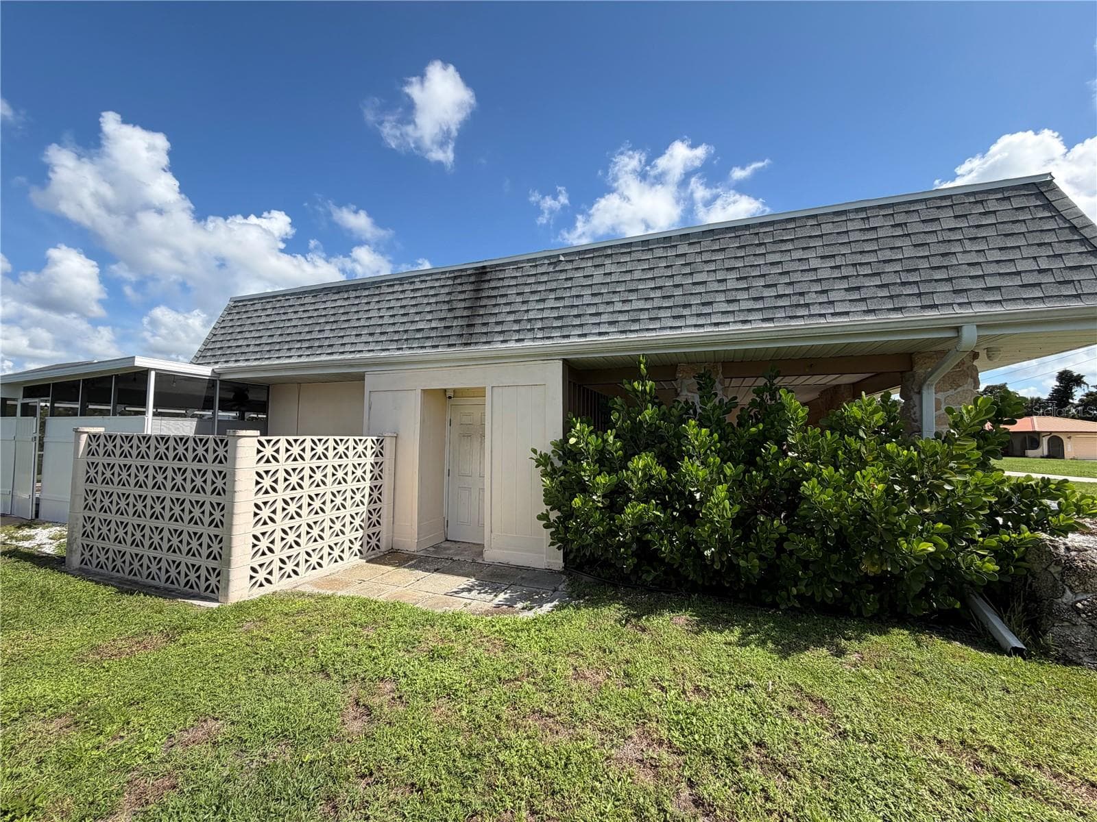 Single Family Residence at 1385 HARMONY DR, PORT CHARLOTTE, photo 18 of 21