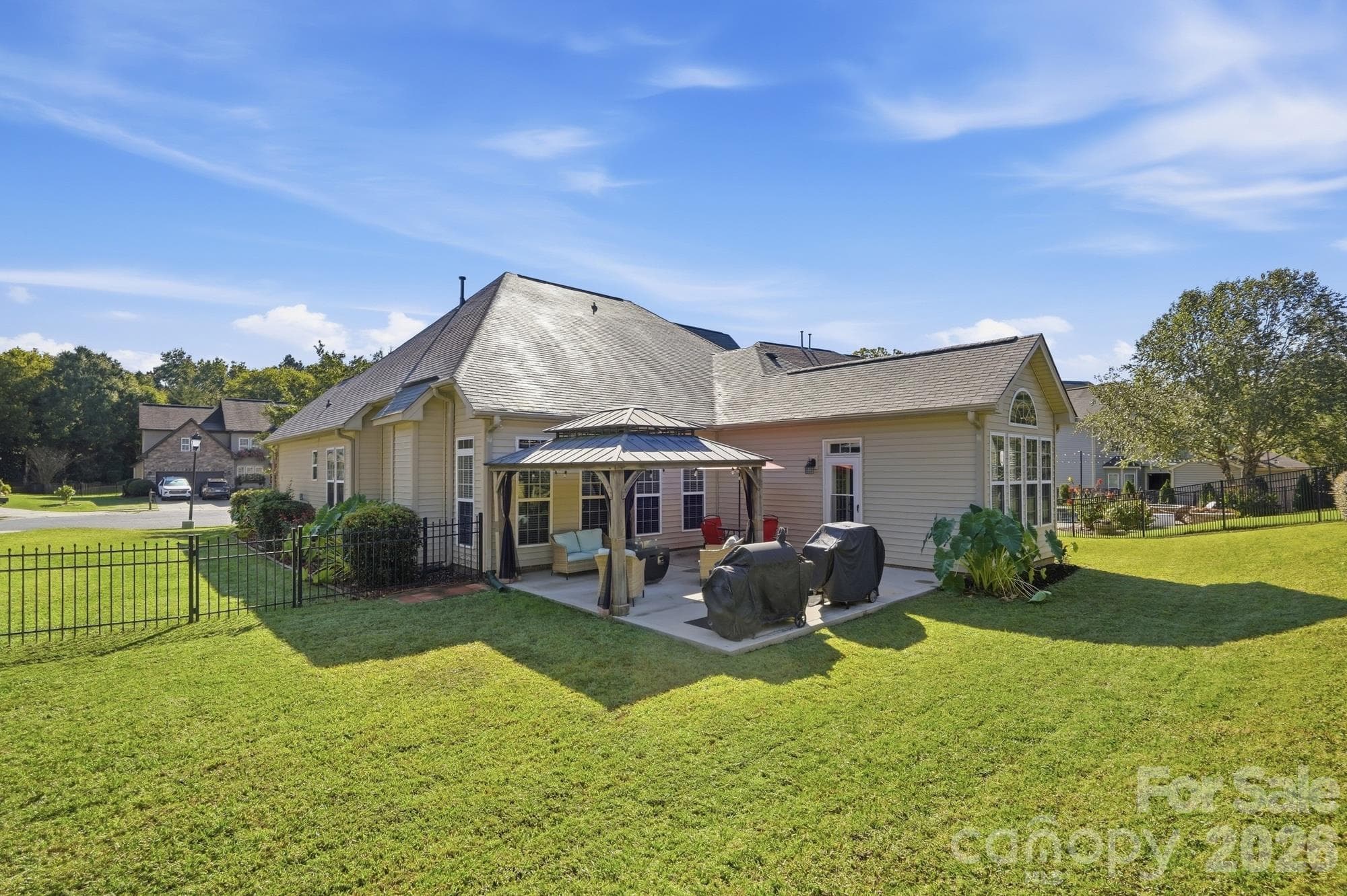 Single Family Residence at 10110 Loch Lomond Drive, Charlotte, photo 29 of 29