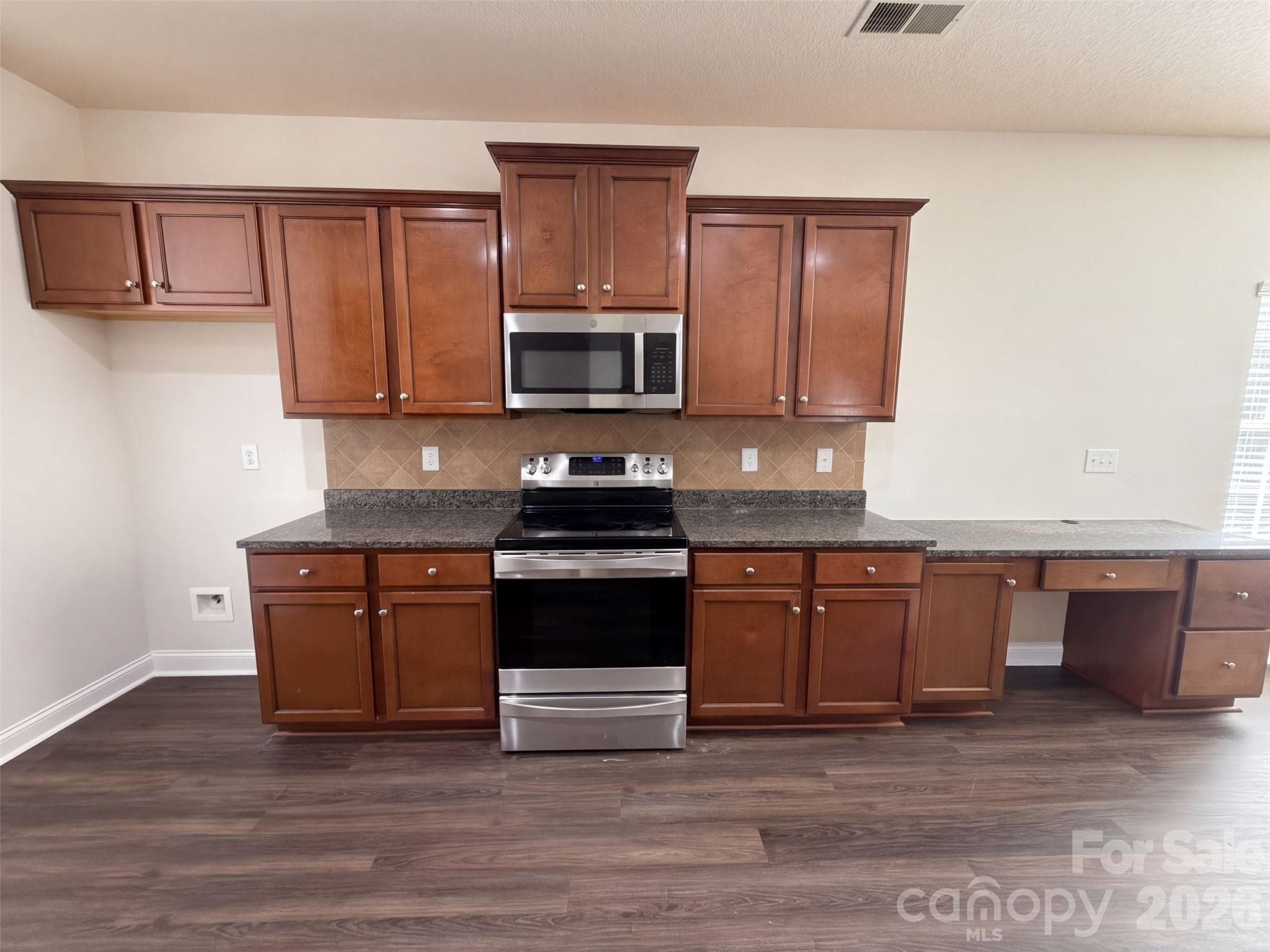 Single Family Residence at 2633 Park Ridge Boulevard, Rock Hill, photo 15 of 42