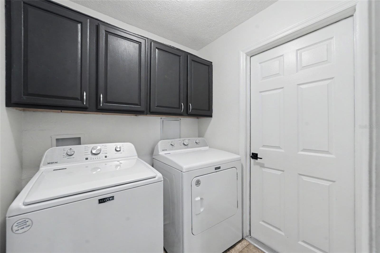 Single Family Residence at 11211 ANDY DR, RIVERVIEW, photo 21 of 27