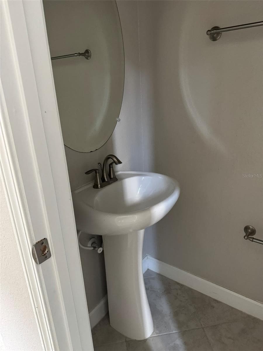 Primary Suite Upstairs - 3622 PINE RIBBON DR, LAND O LAKES