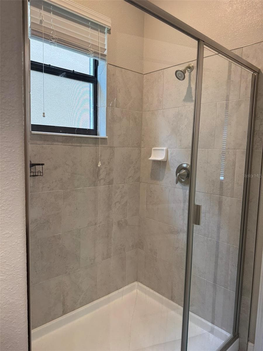 Primary Suite 2 Downstairs Bathroom - 3622 PINE RIBBON DR, LAND O LAKES