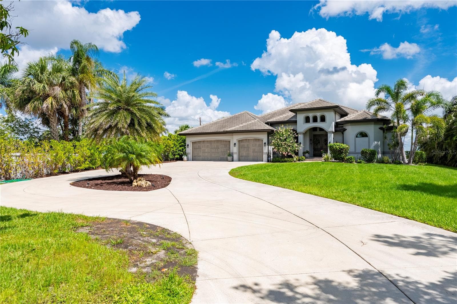 Single Family Residence at 25462 SHORE DR, PUNTA GORDA, photo 5 of 82