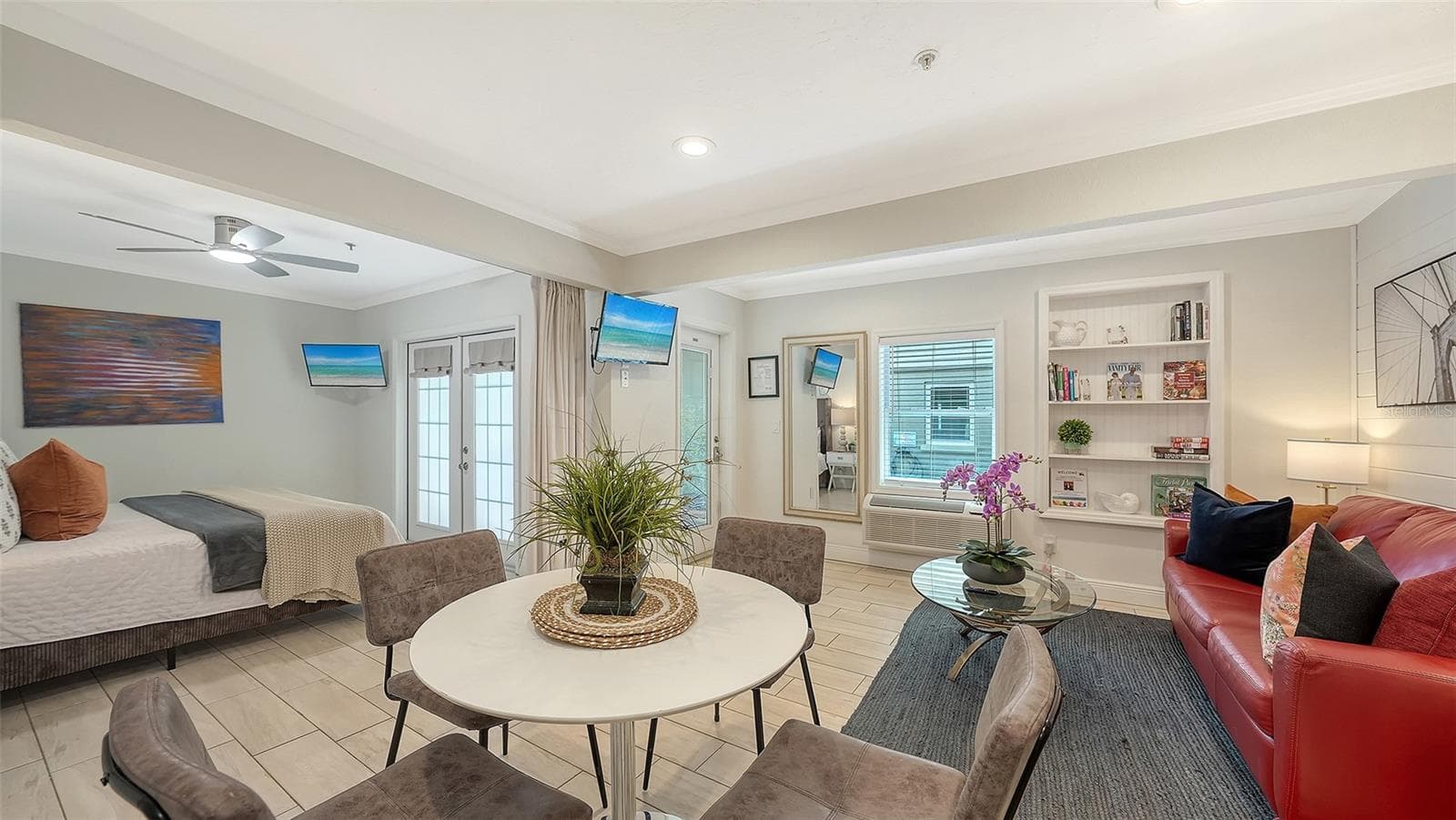 Duplex at 662 CALLE DEL OTONO, SARASOTA, photo 23 of 100