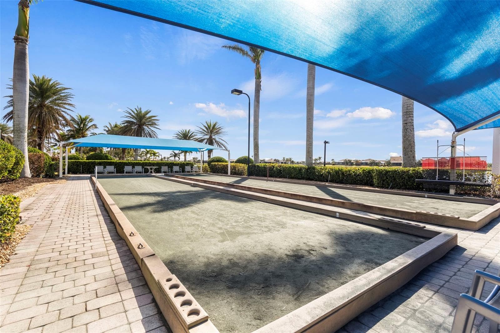 Bocce courts - 18831 LANUVIO ST, VENICE