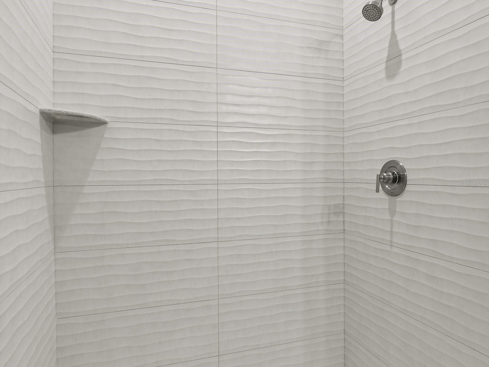 Guest Bathroom - 51 LONG MEADOW PL, ROTONDA WEST