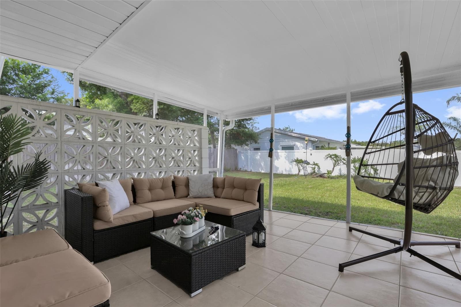 Single Family Residence at 14 APPLE HILL HOLW, CASSELBERRY, photo 20 of 33