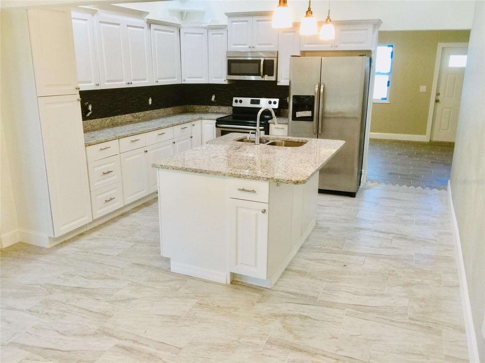 Single Family Residence at 18545 JAY AVE, PORT CHARLOTTE, photo 4 of 24
