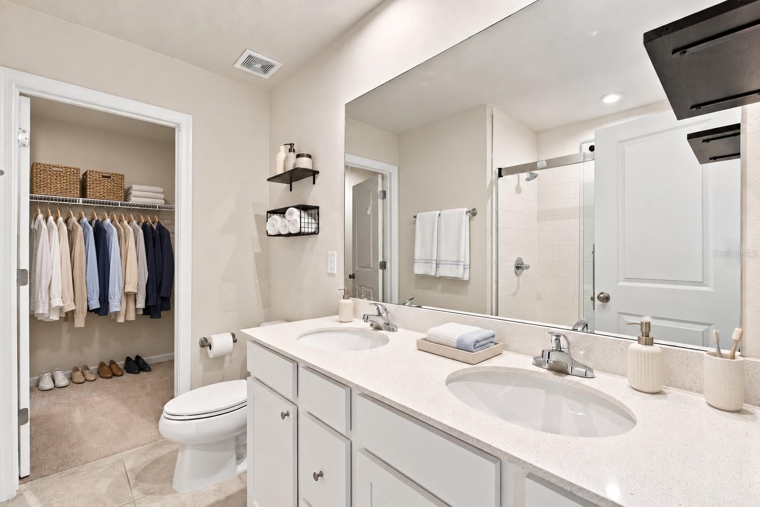 Townhouse at 12309 GRIZZLY LN, NEW PORT RICHEY, photo 8 of 14