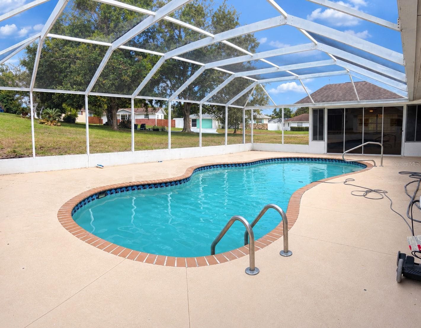 Pool - 235 S LEE ST, BEVERLY HILLS