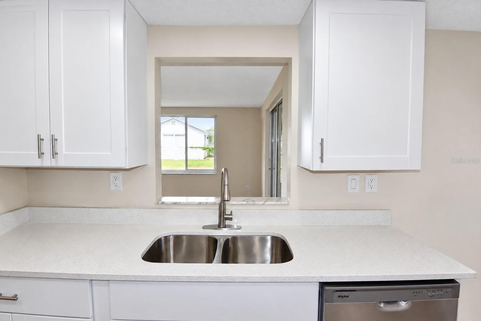 Single Family Residence at 7421 SANDALWOOD DR, PORT RICHEY, photo 13 of 32