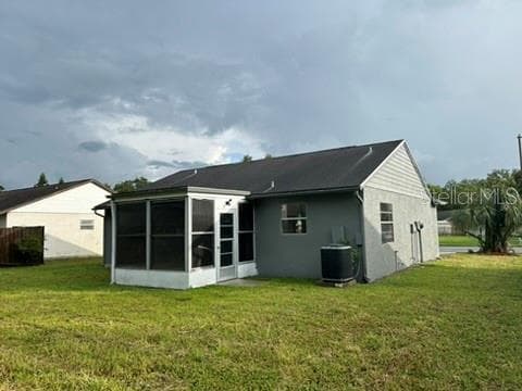 back view 1 - 7607 COMO DR, NEW PORT RICHEY