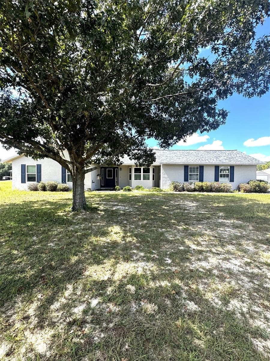 40101 BOWTIE DR