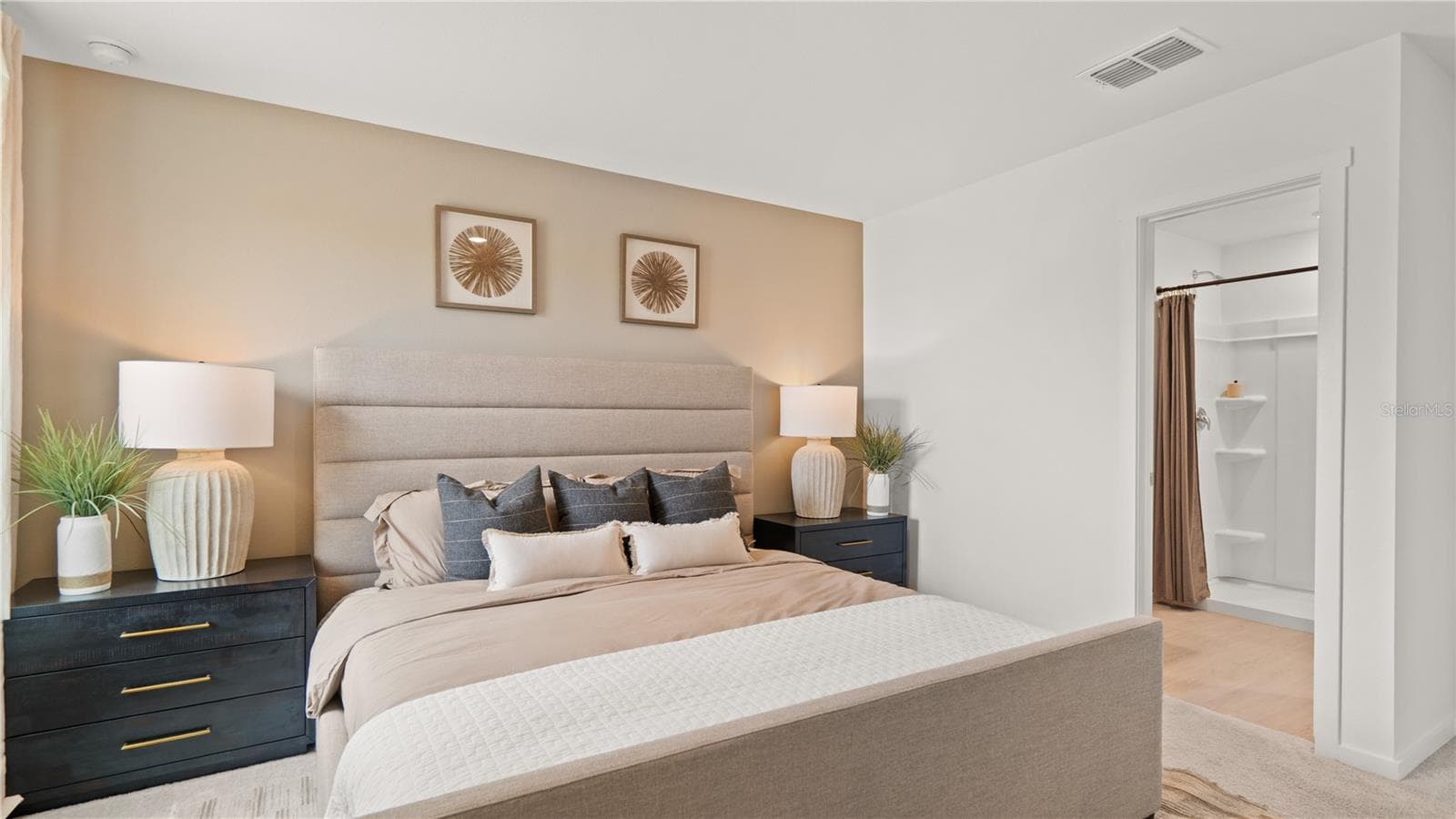 Single Family Residence at 6118 SWAMP BAY DR, EDGEWATER, photo 9 of 16