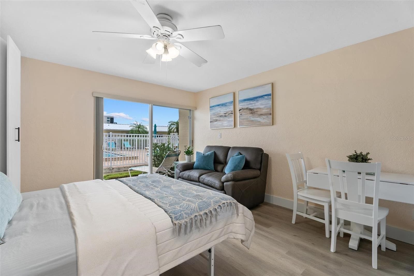 Condominium at 5830 MIDNIGHT PASS RD #8, SARASOTA, photo 13 of 33