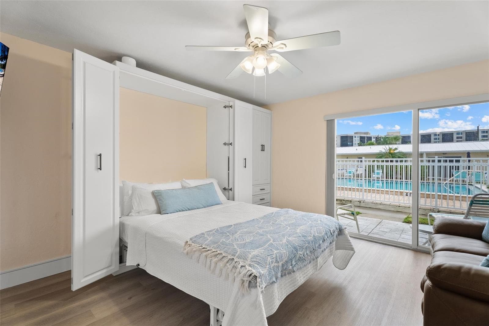 Condominium at 5830 MIDNIGHT PASS RD #8, SARASOTA, photo 14 of 33