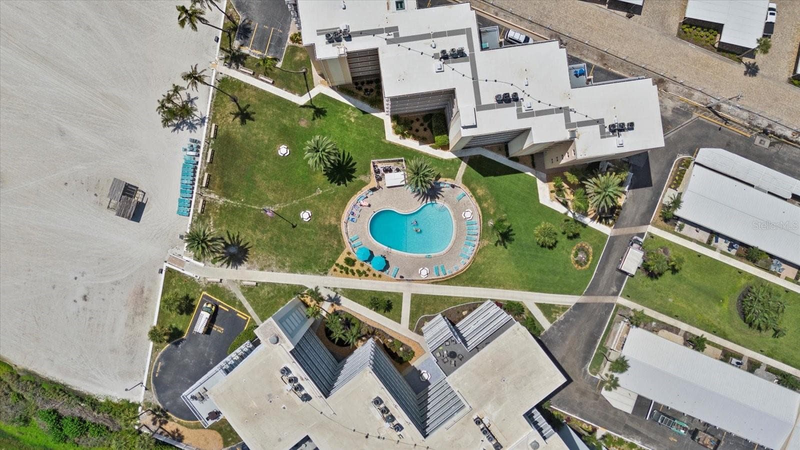 Condominium at 5830 MIDNIGHT PASS RD #8, SARASOTA, photo 27 of 33