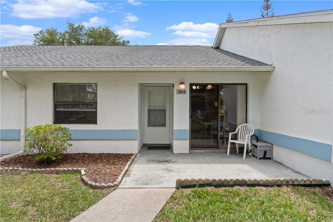 Single Family Residence at 1304 Siesta TER, INVERNESS FL 34450, photo 3 of 47