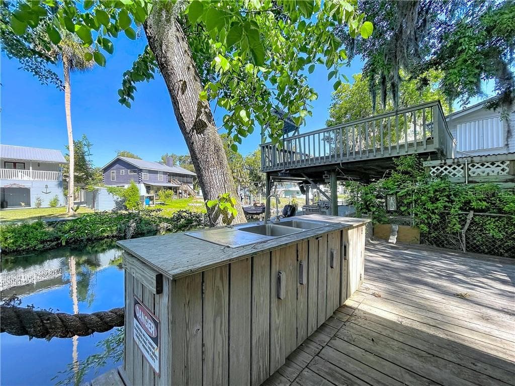 Single Family Residence at 11590 N Kayak PT, INGLIS FL 34449, photo 11 of 71