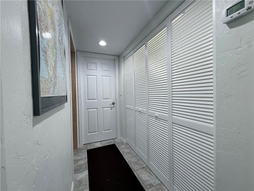 Single Family Residence at 11590 N Kayak PT, INGLIS FL 34449, photo 23 of 71