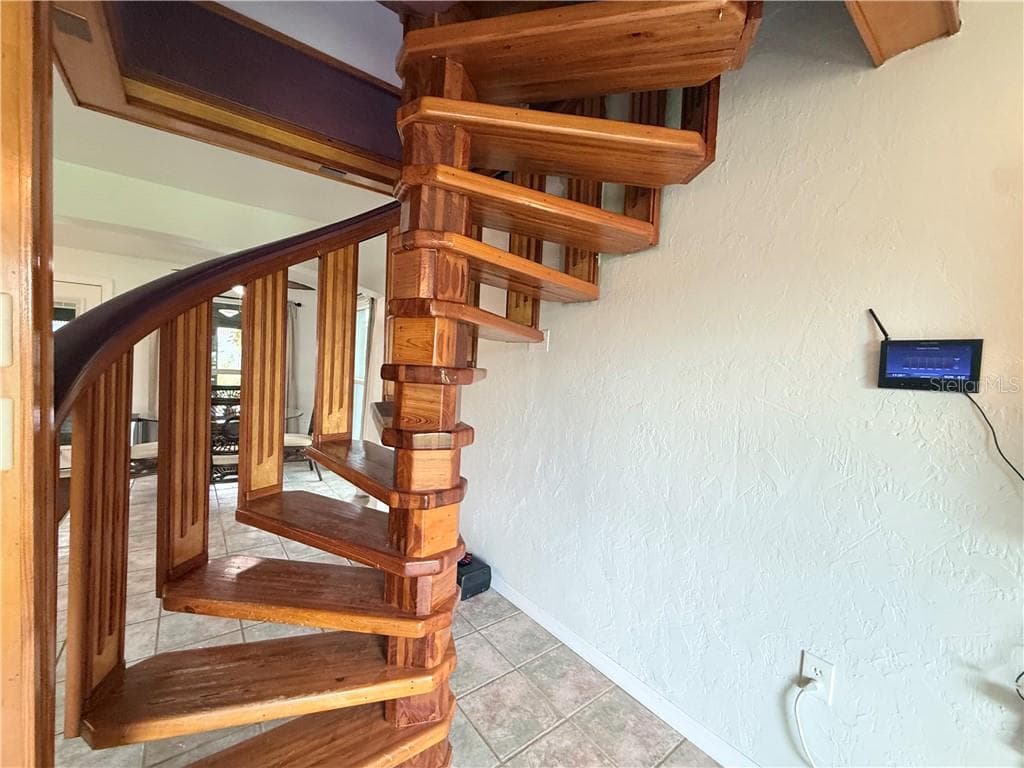 Single Family Residence at 11590 N Kayak PT, INGLIS FL 34449, photo 29 of 71