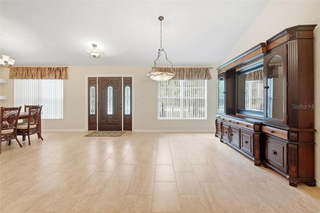 Single Family Residence at 6 Dianthus CT, HOMOSASSA FL 34446, Homosassa, photo 6 of 48