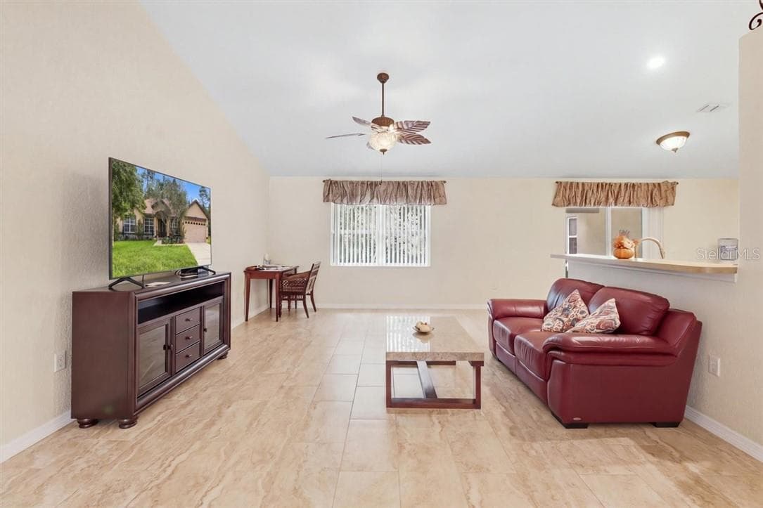 Single Family Residence at 6 Dianthus CT, HOMOSASSA FL 34446, Homosassa, photo 8 of 48