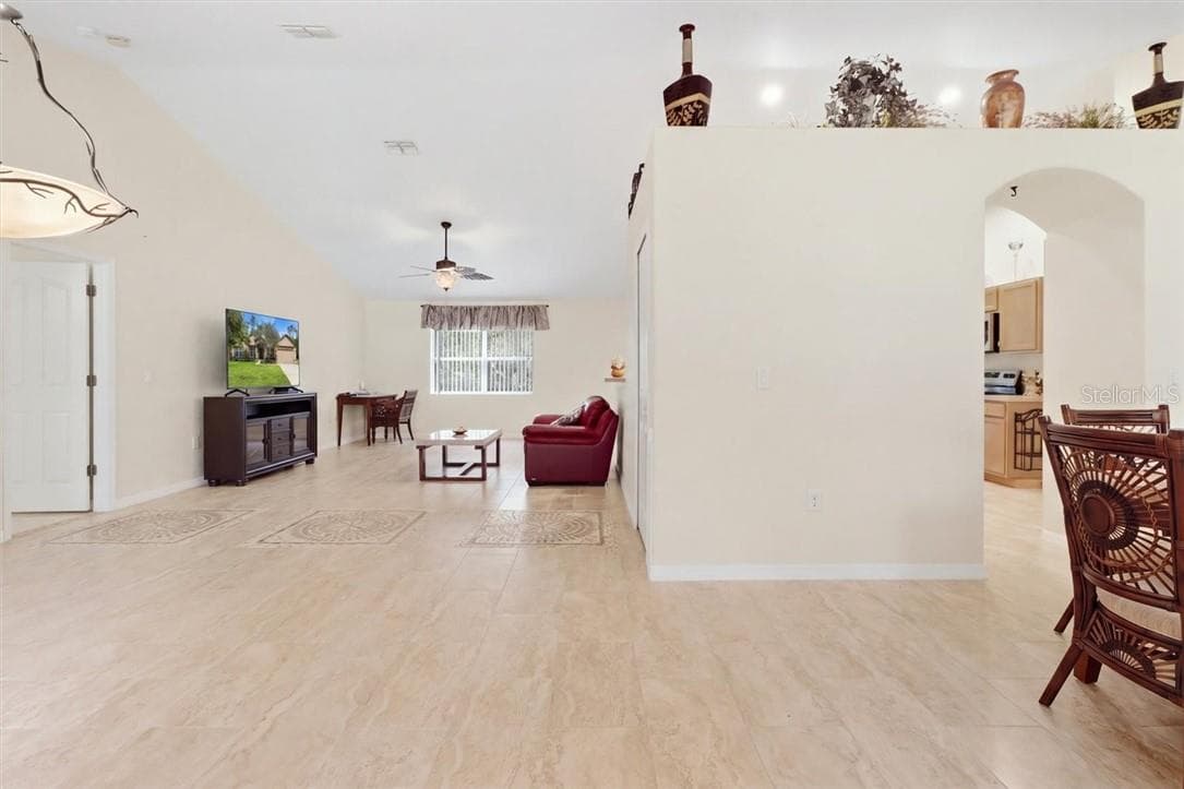 Single Family Residence at 6 Dianthus CT, HOMOSASSA FL 34446, Homosassa, photo 10 of 48
